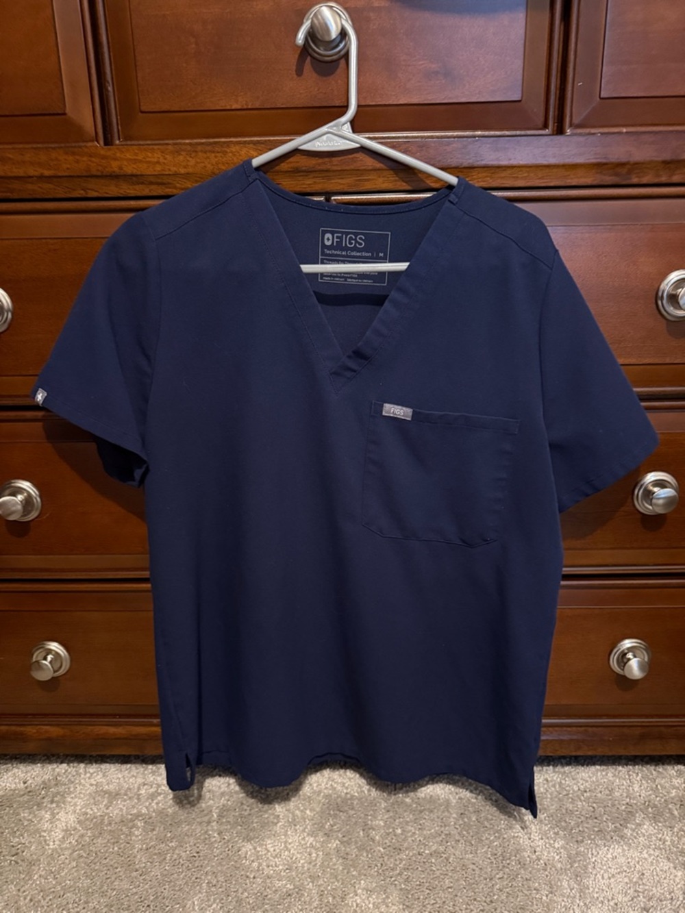 Figs Women's Navy Caterina V-Neck Short Sleeve Scrub Top